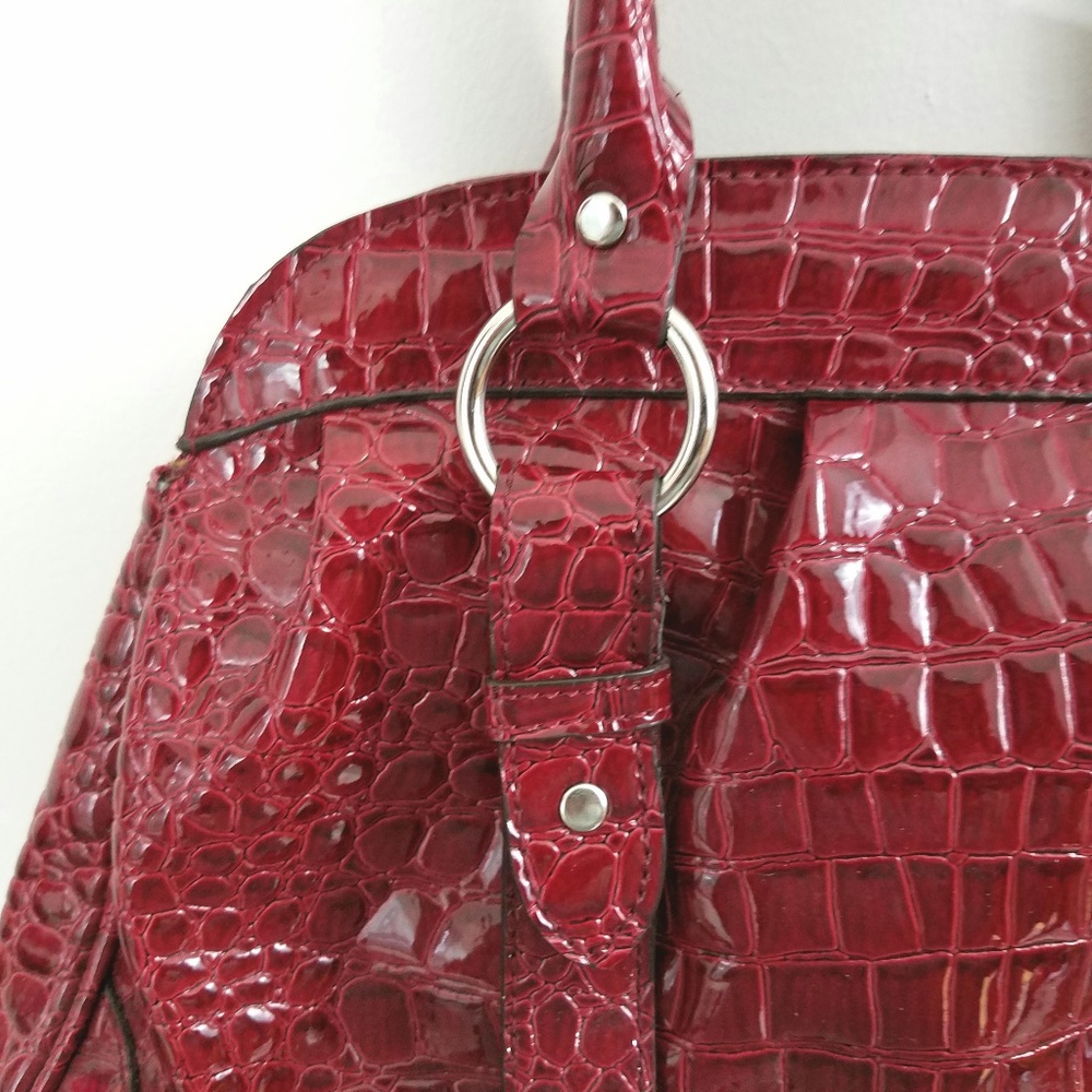 NY & COMPANY  Red Vinyl Alligator Satchel Purse - Picture 4 of 8